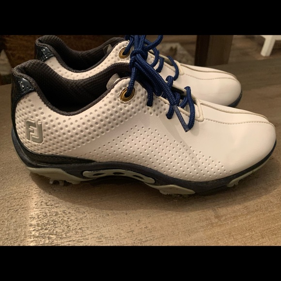kids golf shoes size 3